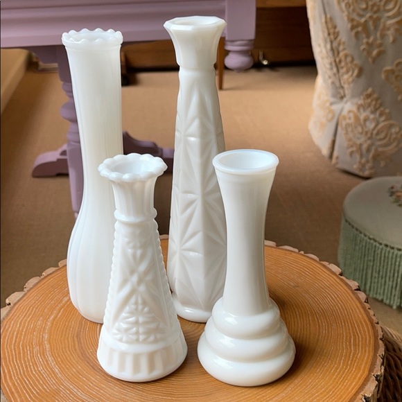 Vintage Other - Set of Four Vintage Milk Glass Bud Vases